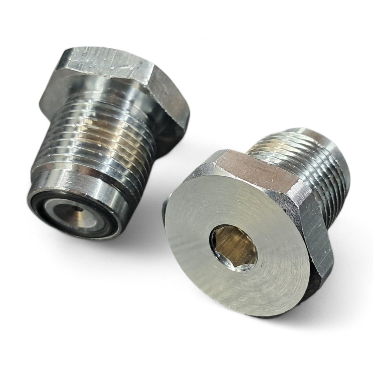 Tappo DIN standard con sfiato